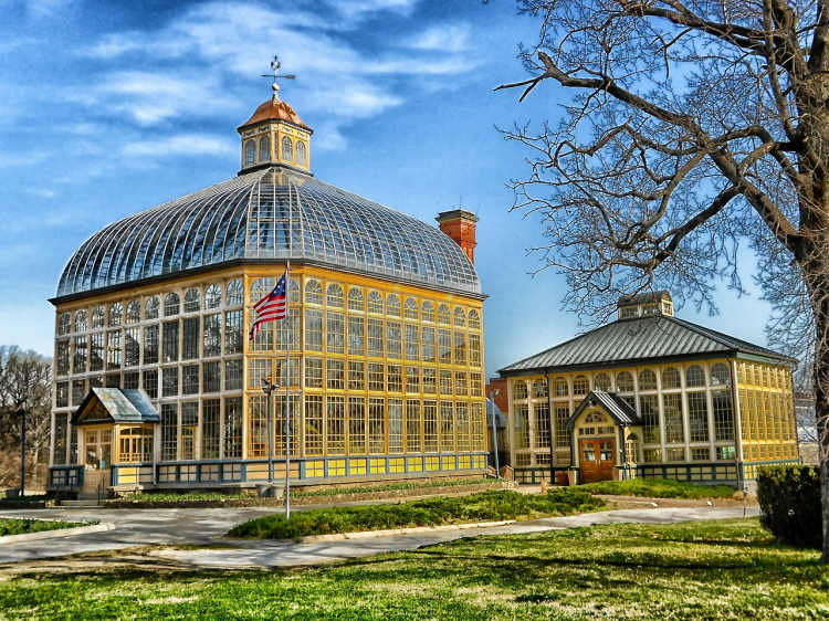 Peters Rawlings Conservatory & Botanic Gardens