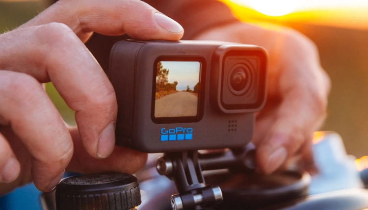 Jak chránit fototechniku na dovolené - akční kamera GoPro Hero 10