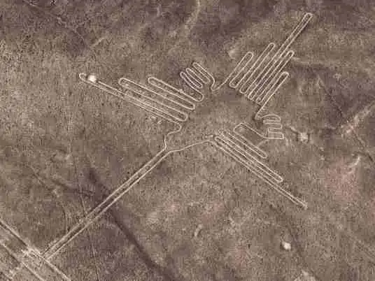 Nazca: Před 2 000 lety vytvořili obří kresby dlouhé stovky metrů. Dodnes nevíme proč