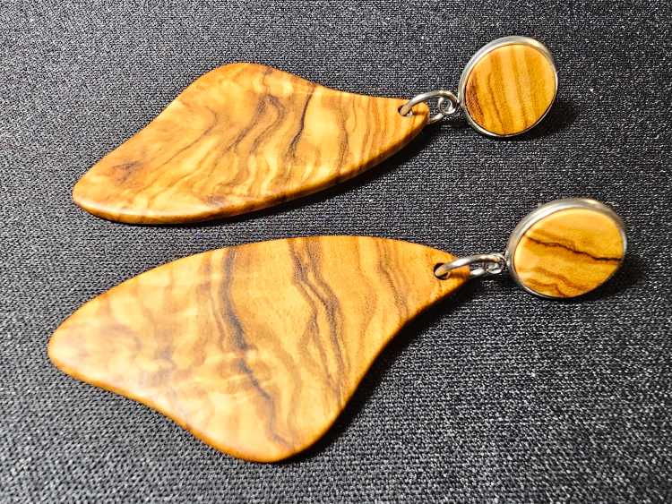 Dřevěné šperky - olivové visací náušnice
